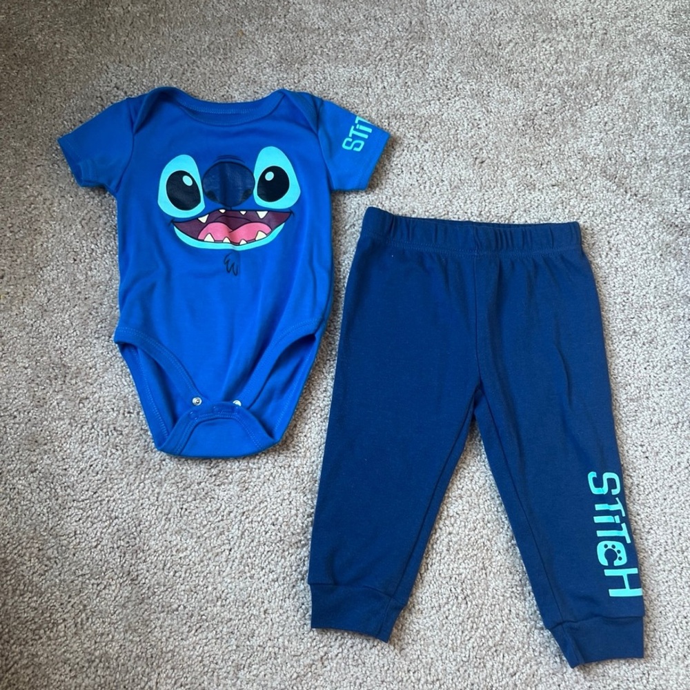 Disney Stitch 2 Piece Set